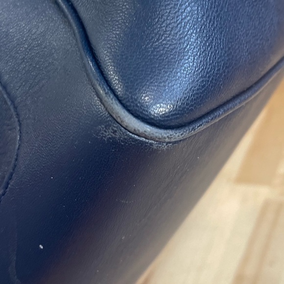 Tory Burch Carter Tote Chain Handle Tagged Tote Bag Leather Royal Navy 56968 - Picture 5 of 12